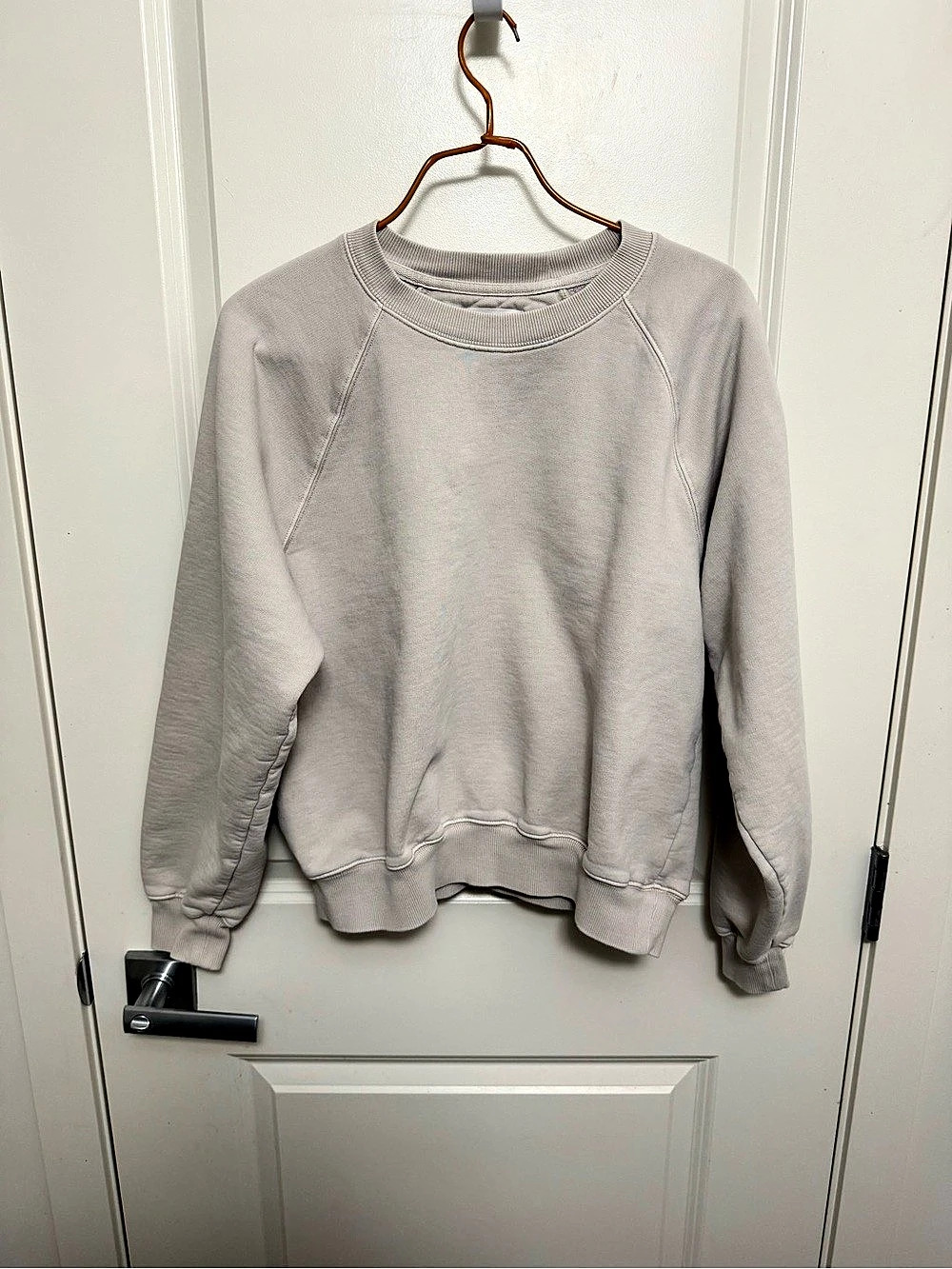 Wilfred Free Women's Sweatshirt Beige in size Small